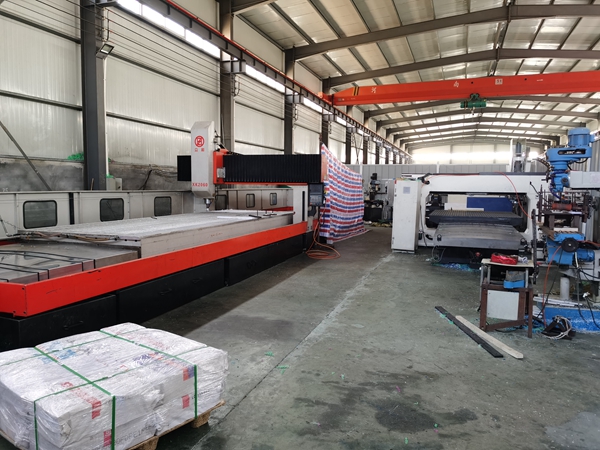 高精度數控機床